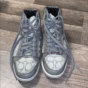 Hightop Women’s Sneakers